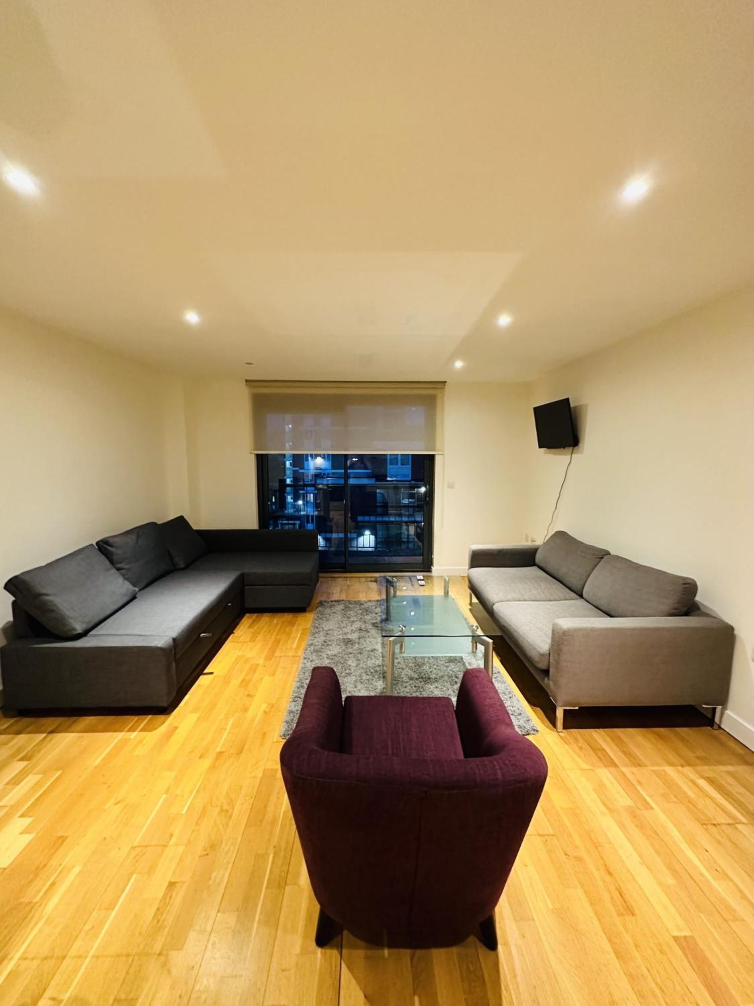 Cosy Modern Tower Bridge Apartment 伦敦 客房 照片